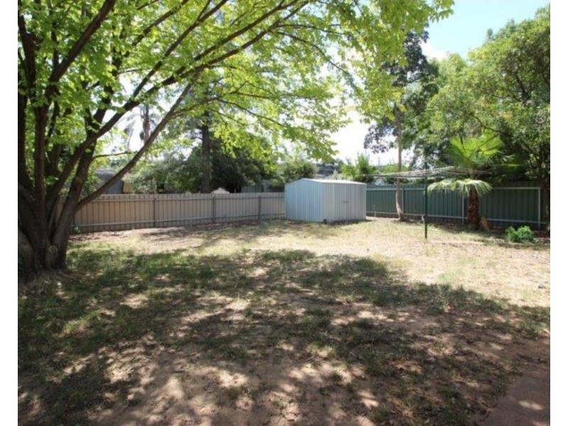 24 Horsley Street, Wagga Wagga NSW 2650