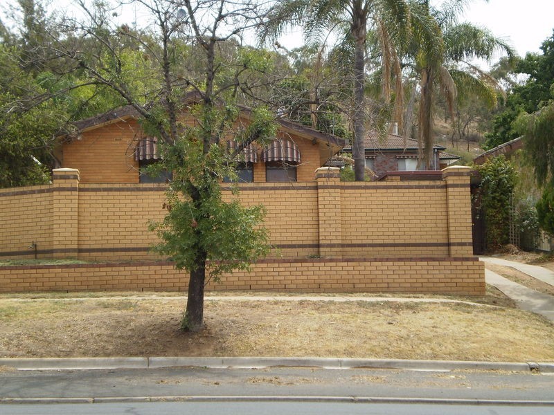 178 Lake Albert Road, Kooringal NSW 2650