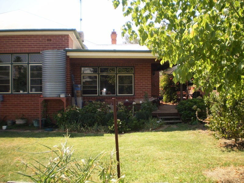 160 Kincaid Street, Wagga Wagga NSW 2650