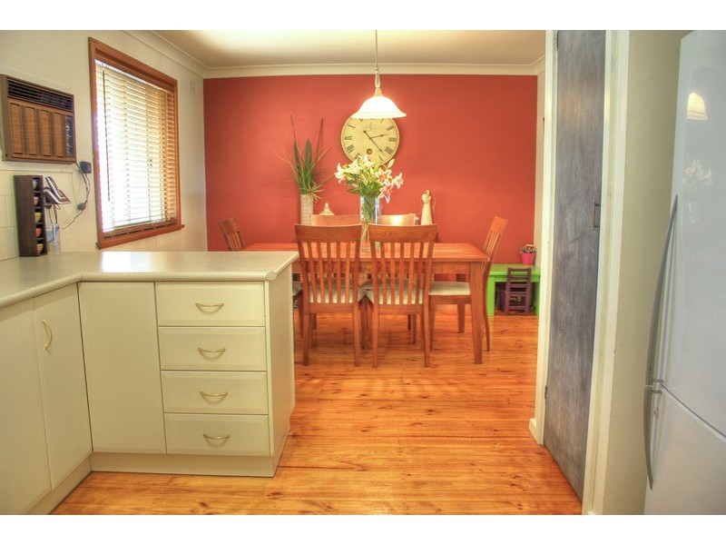 1 Huron Street, Wagga Wagga NSW 2650