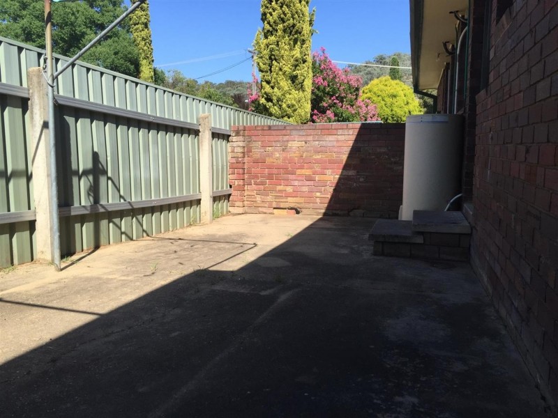 2/25 Kenneally Street, Kooringal NSW 2650