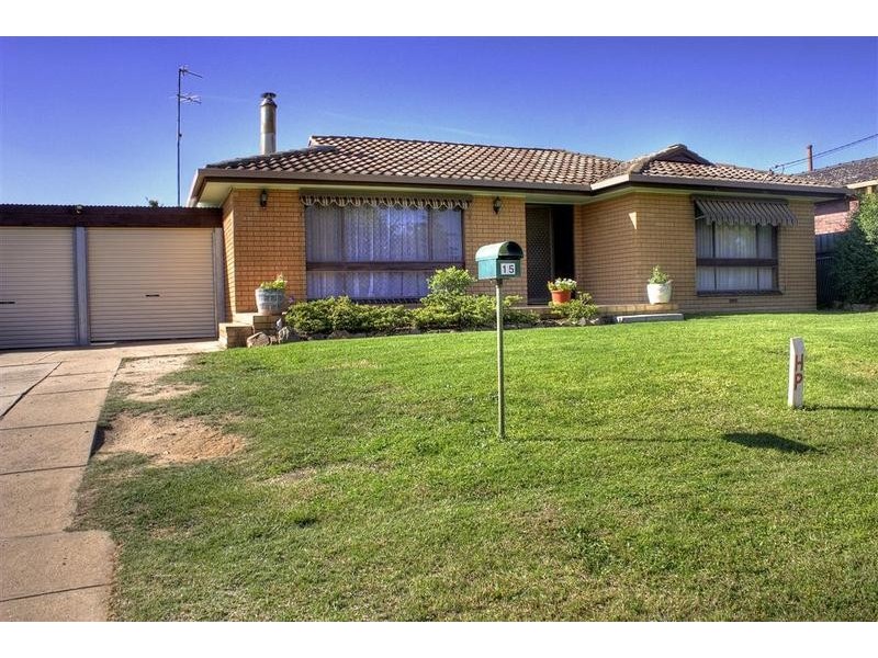15 Coyne Drive, Wagga Wagga NSW 2650