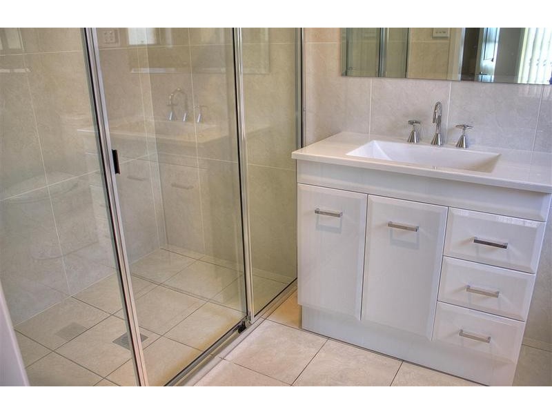 2/81 Atherton Place, Tatton NSW 2650