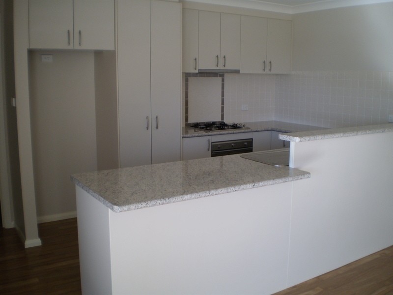 1/12 Illeura Road, Bourkelands NSW 2650