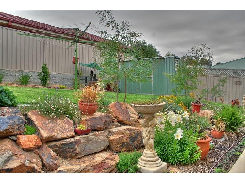 71 Brooklyn Drive, Wagga Wagga NSW 2650