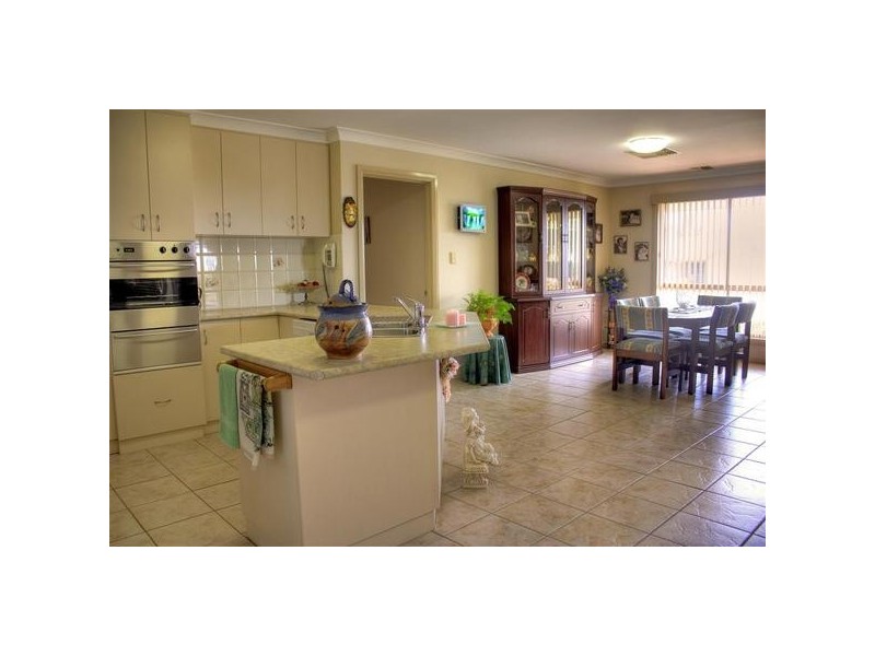 12 Fletcher Street, Wagga Wagga NSW 2650