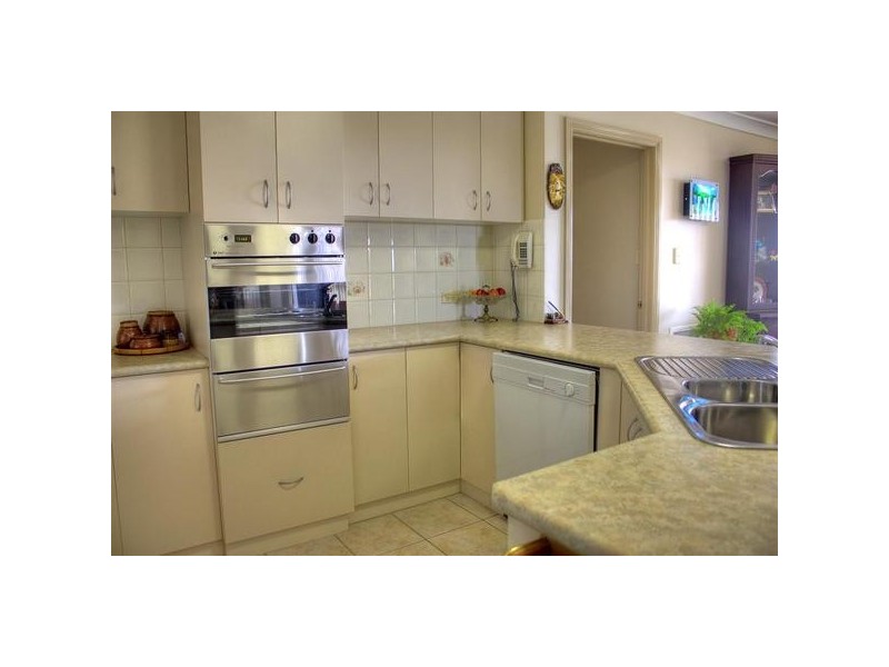 12 Fletcher Street, Wagga Wagga NSW 2650