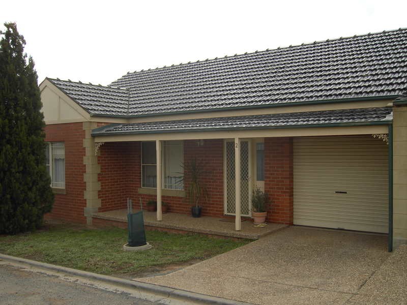 2/76 Brookong Avenue, Wagga Wagga NSW 2650