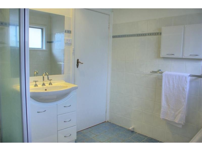 21 Geneva Crescent, Wagga Wagga NSW 2650