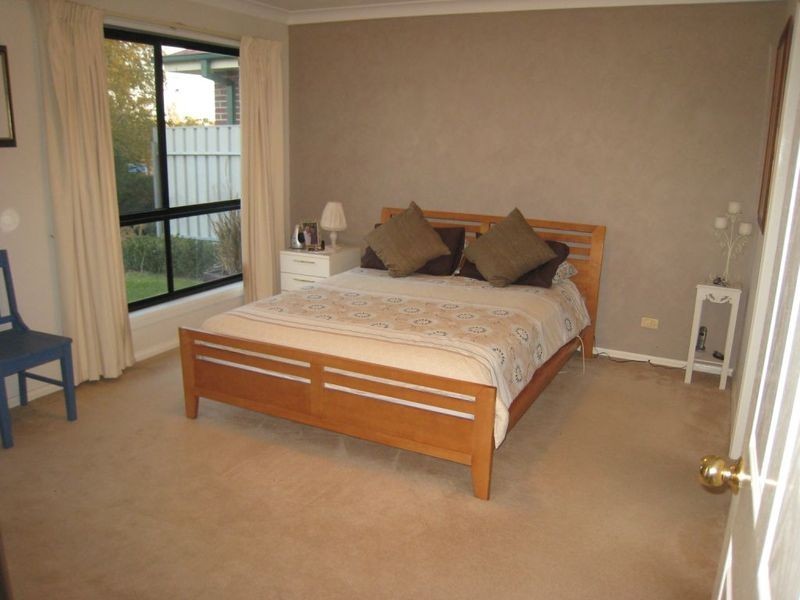 20 Roberts Way, Kooringal NSW 2650
