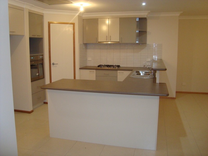 46 Franklin Drive, Estella NSW 2650