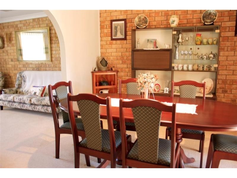 104 Dalkeith Avenue, Wagga Wagga NSW 2650