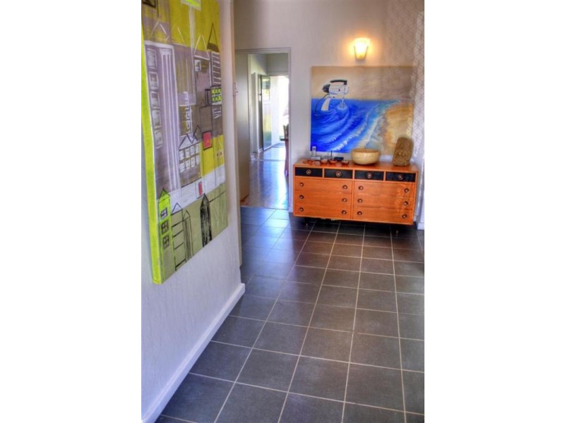 10 Sullivan Avenue, Wagga Wagga NSW 2650