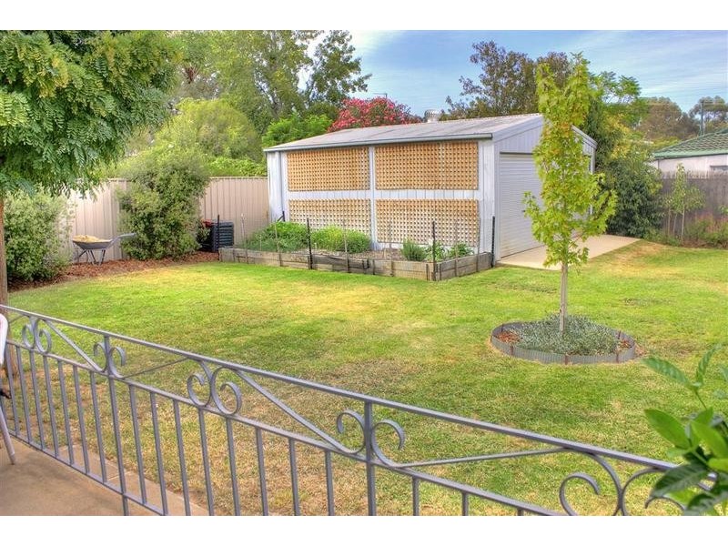 38 Walteela Avenue, Wagga Wagga NSW 2650