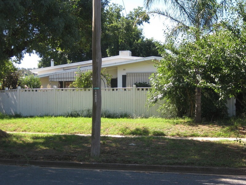 572 Kooringal Road, Kooringal NSW 2650