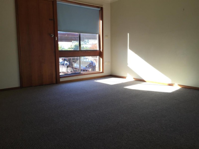 3/16 Marloo Crescent, Kooringal NSW 2650