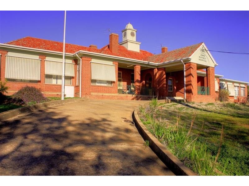 Cnr Button Avenue And Lydia Street, Junee NSW 2663