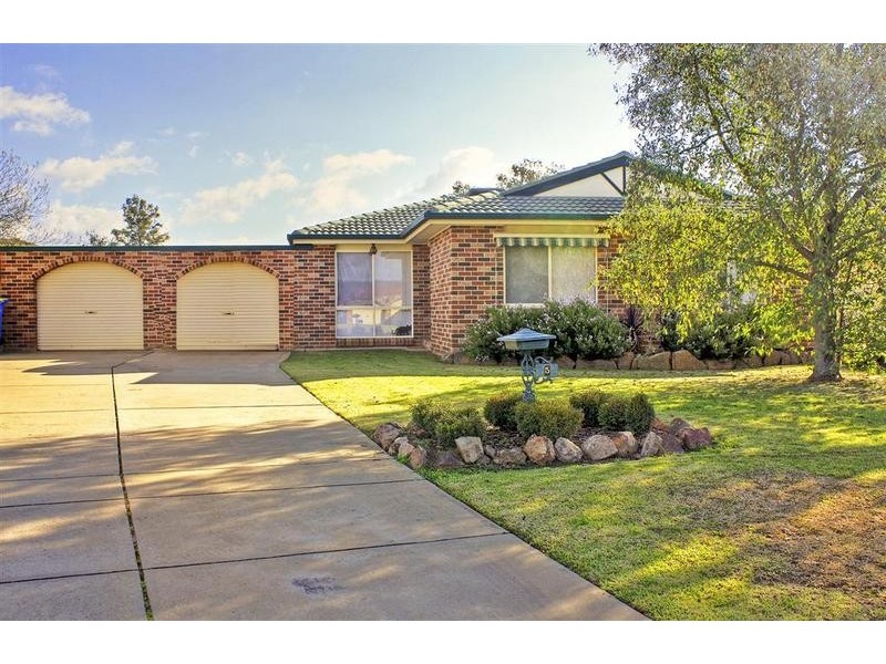 5 Bamarook Crescent, Wagga Wagga NSW 2650