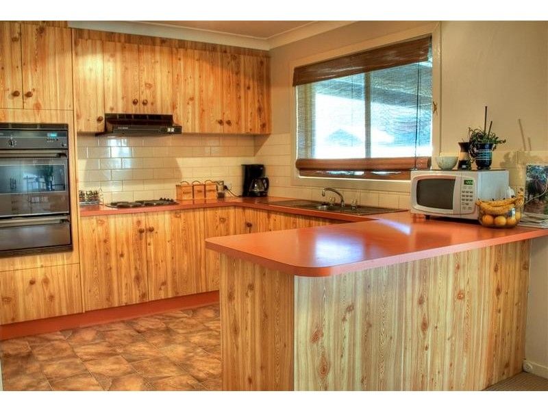 5 Bamarook Crescent, Wagga Wagga NSW 2650