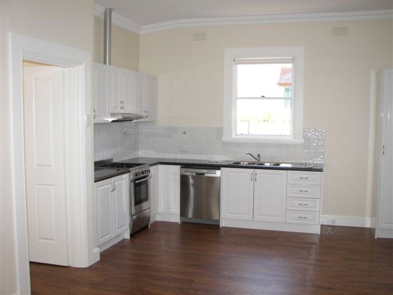 28 Albury Street, Wagga Wagga NSW 2650