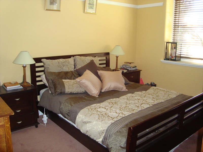 42 Garland Street, Wagga Wagga NSW 2650