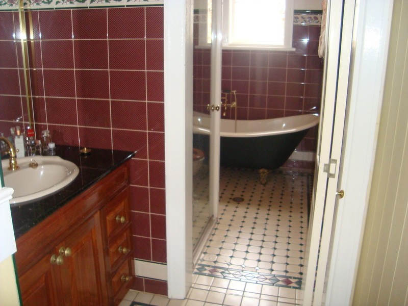 53 Brookong Avenue, Wagga Wagga NSW 2650