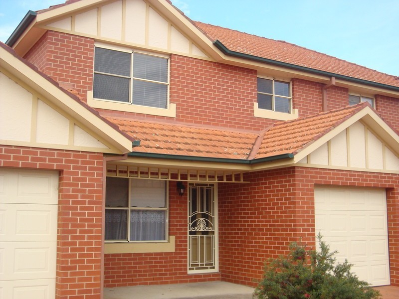 13/11 Crampton Street, Wagga Wagga NSW 2650