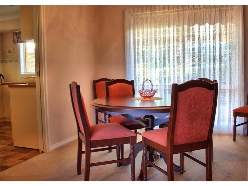 86 Amaroo Street, Wagga Wagga NSW 2650