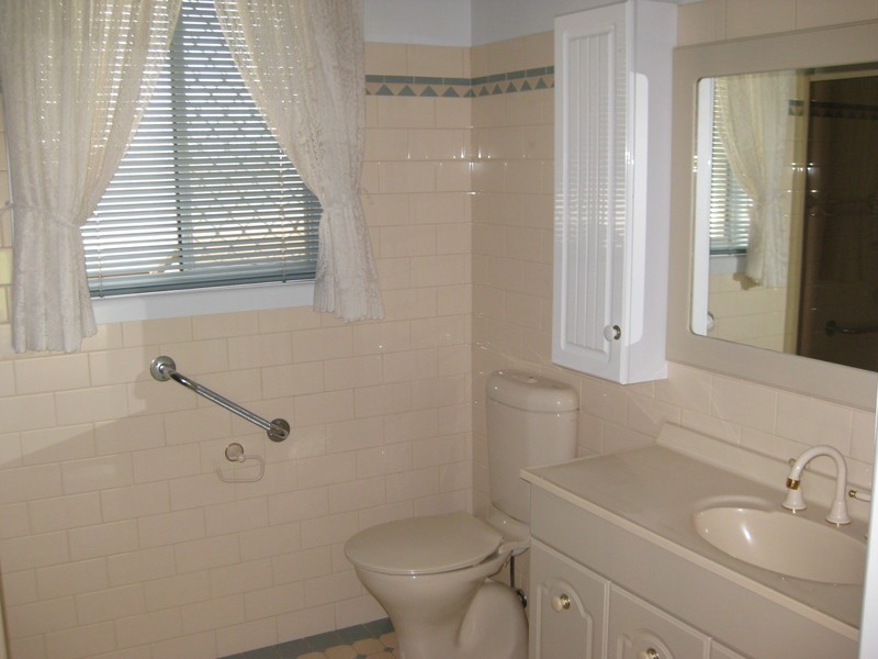 20 Willow Street, Kooringal NSW 2650