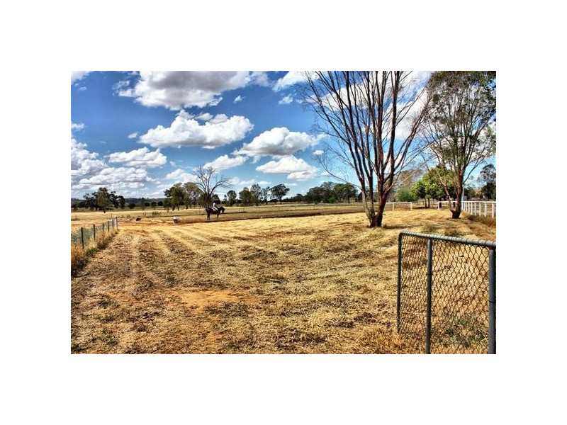 171 Connorton Street, Wagga Wagga NSW 2650