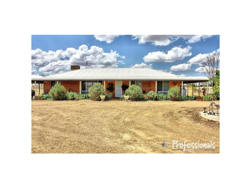 171 Connorton Street, Wagga Wagga NSW 2650