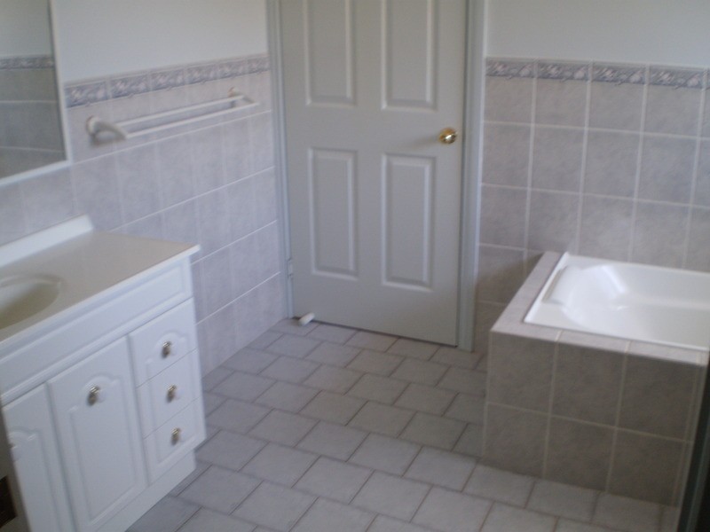 40 Nunkeri Street, Glenfield Park NSW 2650