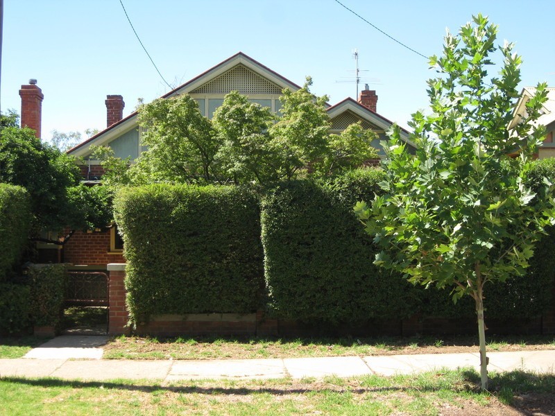 134 Gurwood Street, Wagga Wagga NSW 2650