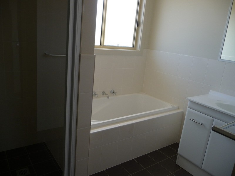 8 Bull Street, Currawarna NSW 2650