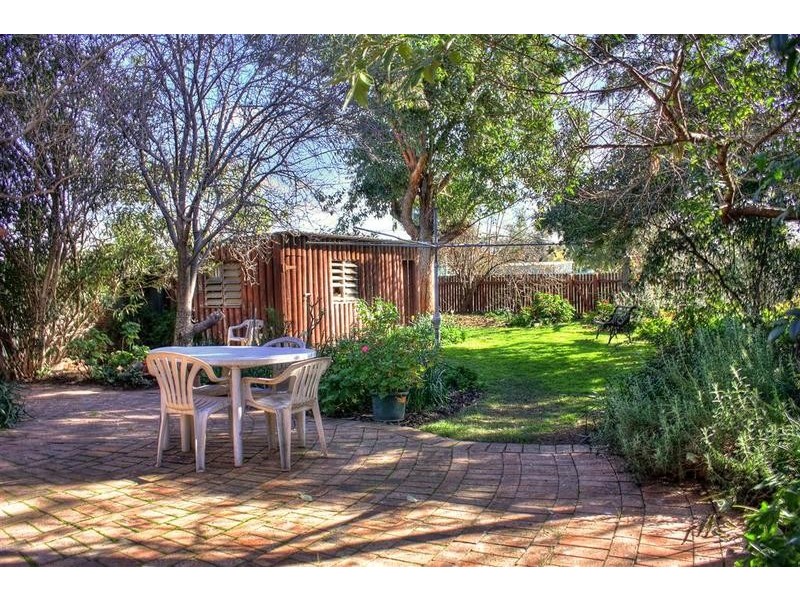183 Gurwood Street, Wagga Wagga NSW 2650