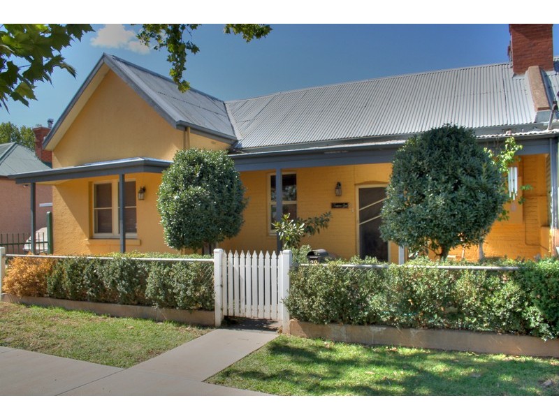 2/39 Fox Street, Wagga Wagga NSW 2650