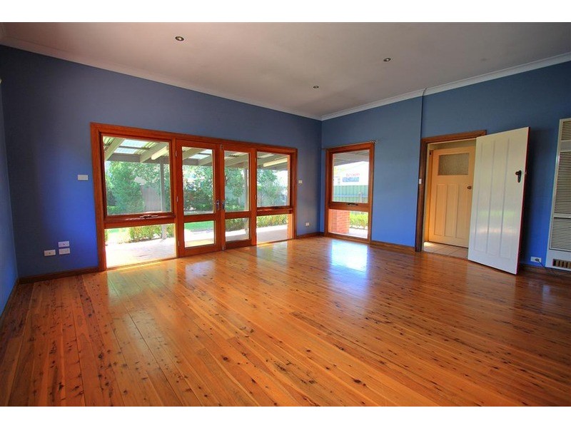 74 Murray Street, Wagga Wagga NSW 2650