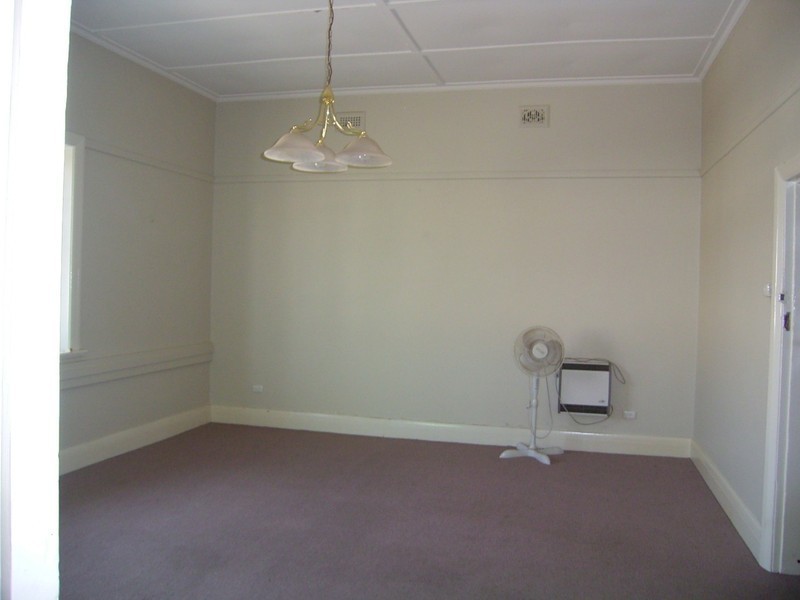 39a Gurwood Street, Wagga Wagga NSW 2650