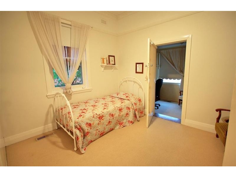 68 Railway Street, Wagga Wagga NSW 2650