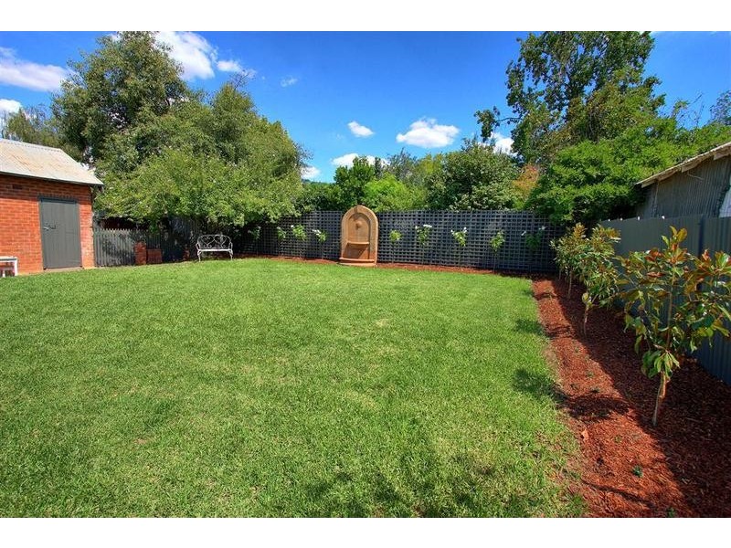 68 Railway Street, Wagga Wagga NSW 2650