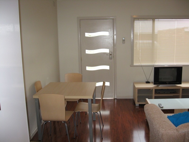 5,6 &7/30 Lampe Avenue, Wagga Wagga NSW 2650