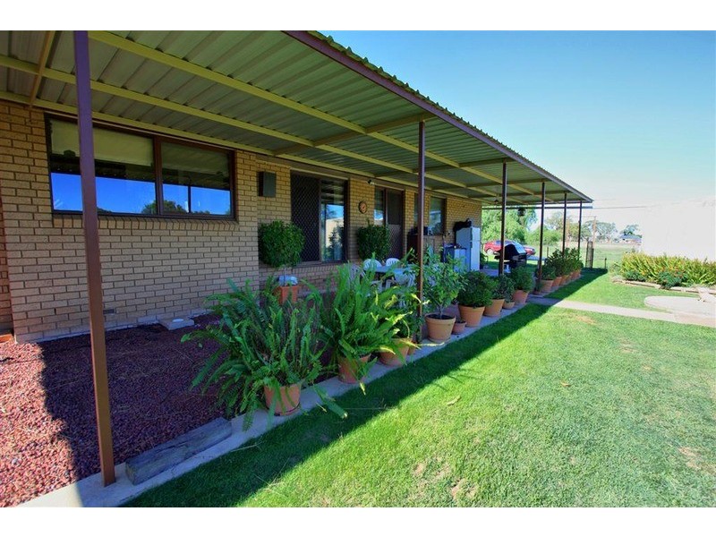 53 Cleek Street, Currawarna NSW 2650