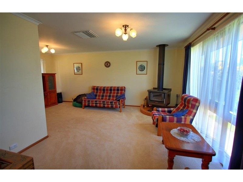 53 Cleek Street, Currawarna NSW 2650