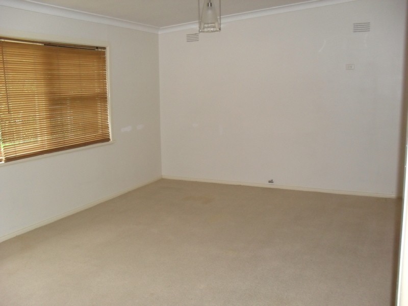69 Mitchelmore Street, Turvey Park NSW 2650