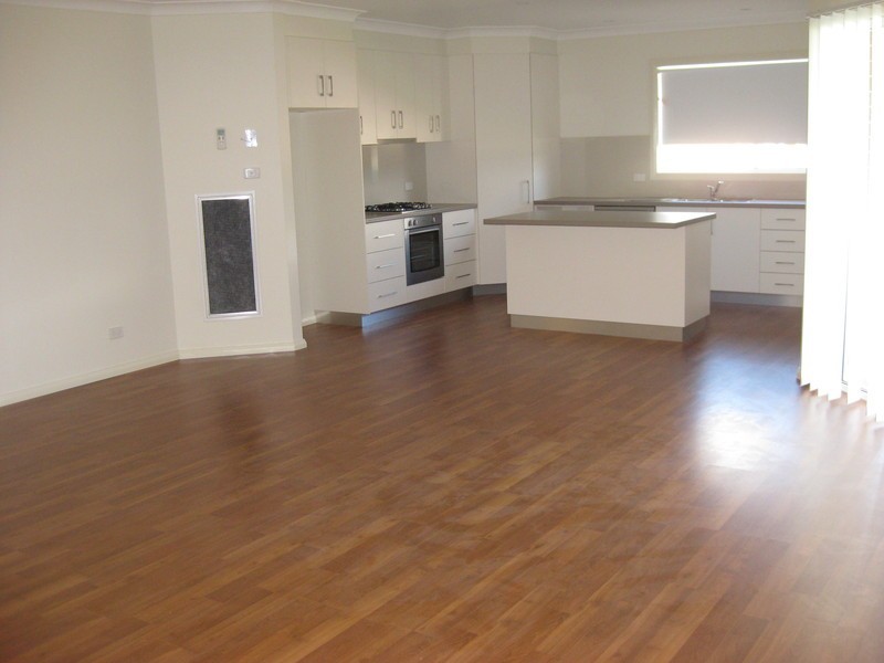 17 Clarence Street, Tatton NSW 2650
