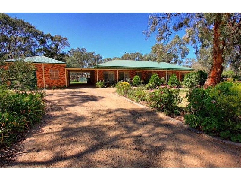 21 Rowan Road, Rowan NSW 2650