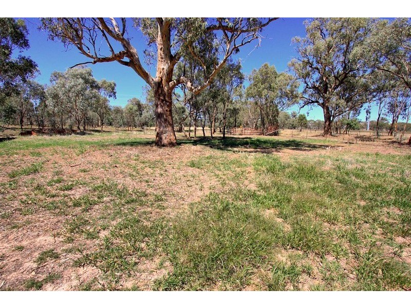 21 Rowan Road, Rowan NSW 2650