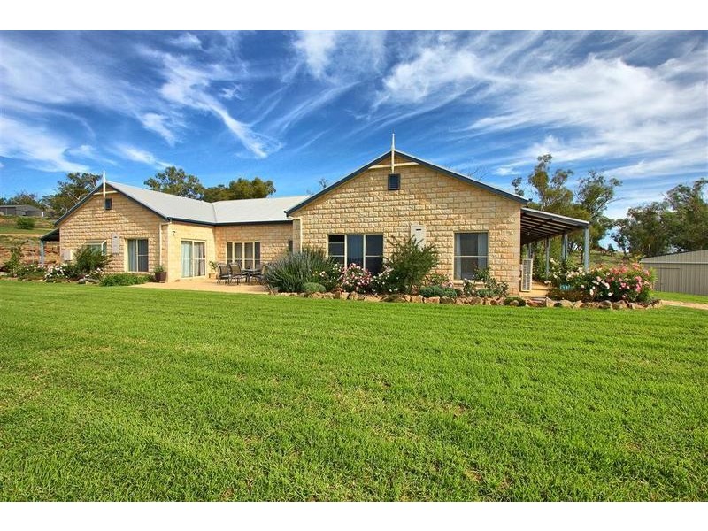 190 Brucedale Drive, Brucedale NSW 2650