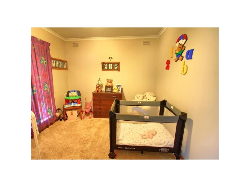 4 Marnock Place, Ashmont NSW 2650