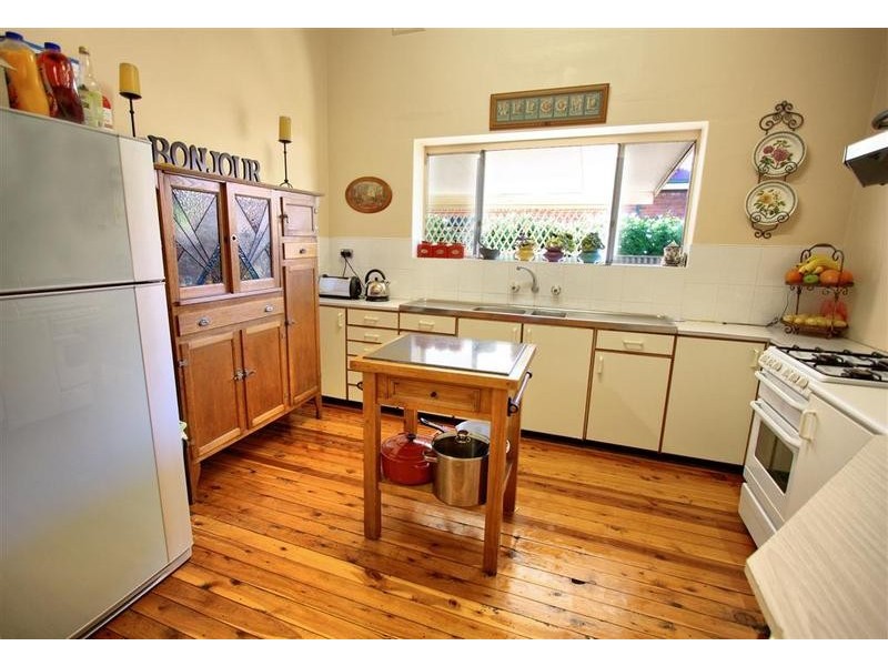 181 Edward Street, Wagga Wagga NSW 2650